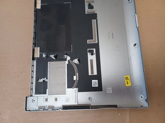 номер1051-11 Кришка дно піддон корпуса Нижний корпус для ноутбука Низ Корпус D AM37F000313 09RFWJ для Dell Precison 15 5550 5560 5570  оригінал Характеристики