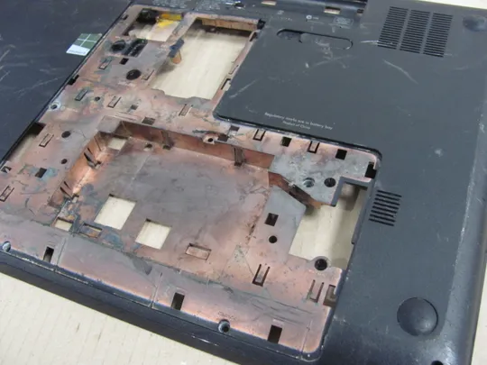 433-4  Кришка дно піддон корпуса 685072-001 39R39BATP00  для HP Pavilion G7-2000 оригінал Продаж