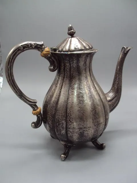 Чайник заварник серебро 800 проба вес 966 грамм высота 21,5 см, с крышкой 26 см №13662 З аукціону