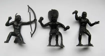 фото, Індіанці =  солдатики - фігурки - малий розмір =  СРСР = 3 шт.