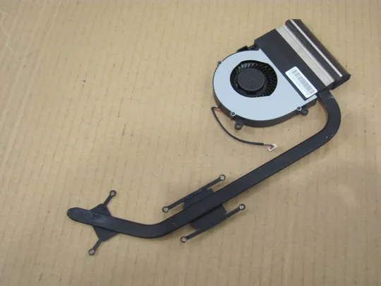 45-18 система охолодження 13GNCO1AM010-1 для Asus X75A X75VD X75VB X75A1 F75 A75 R704A оригінал Ціна