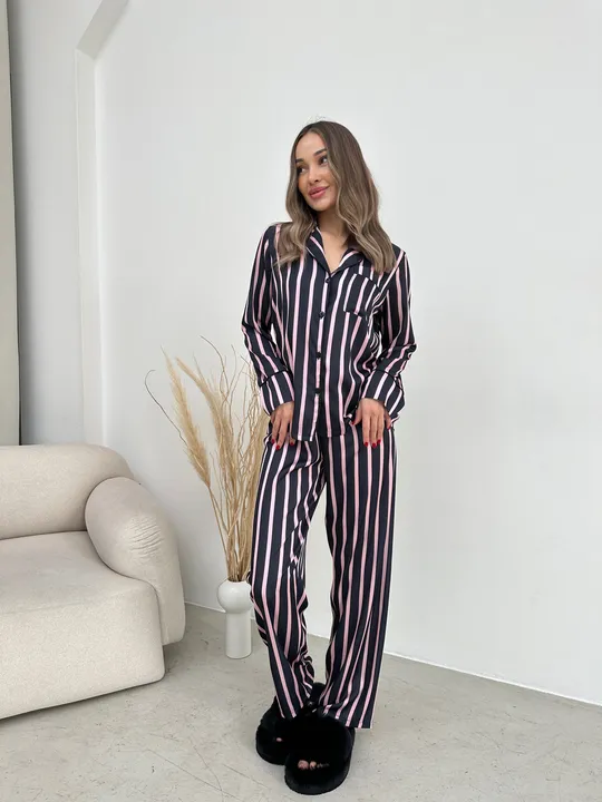 Комплект домашній костюм сорочка і штани Christel 129 шовк Армані в смужку чорний S Де купити