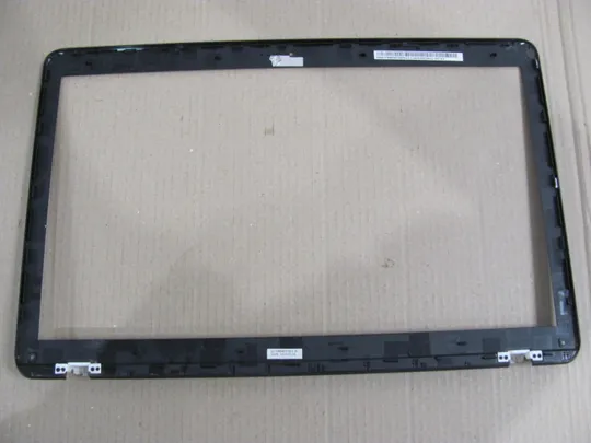 Купити 392-4 рамка матриці 13N0-TWA0801 13NB0602AP0101 для ASUS  R752 X751 F751 R751 оригінал