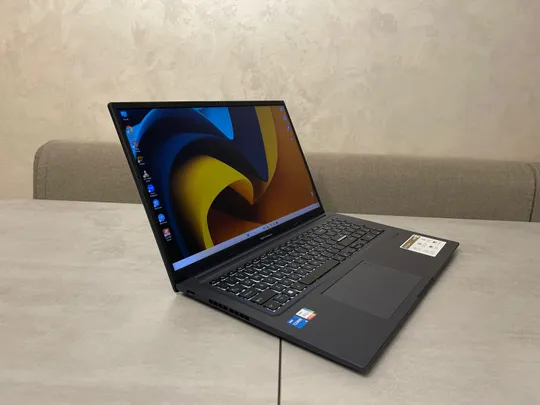 Ноутбук ASUS Vivobook K1703Z, 17.3" FHD IPS, i5-12500H, 12GB, 256GB SSD. Гарантія З аукціону