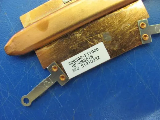 №51-23 Термотрубка системи охолодження 20B390-FT1000 для MEDION AKOYA S6615T оригінал З аукціону