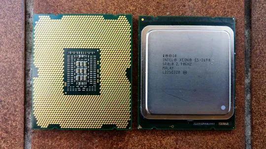 8х ядерный процессор Intel Xeon E5-2690 SR0L0 8C/16HT 2.90-3.80GHz/20M/8.00GT/s 135W LGA2011 Вживане Ціна