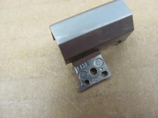 836-9 заглушка петлі ліва  для  LENOVO Thinkpad P70 P71  оригінал З аукціону