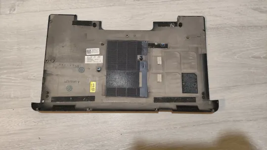 Купити сервісна кришка Dell E6440