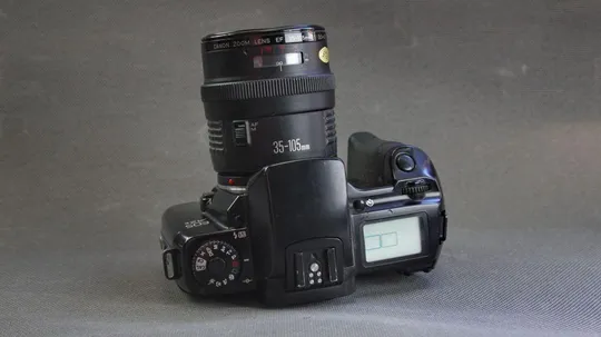 фотоаппарат Canon EOS 5 (A2E) + объектив Canon EF 35-105mm/3,5-4,5 Ф58mm Продаж
