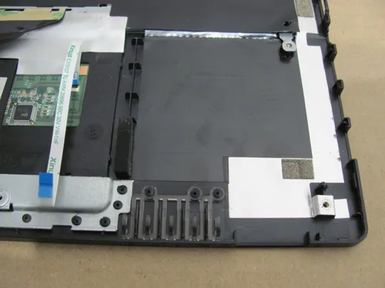 523-3 Кришка панель палмрест тачпад клавіатура робоча 13N0-TLA0101 для Asus Pro P2520 P2520L P2520SA оригінал На торгах