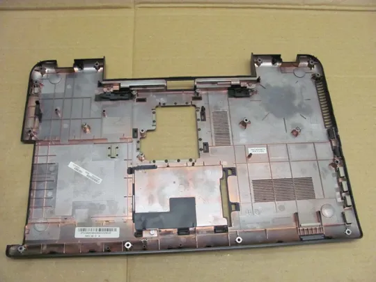 Купити номер0339-2 Кришка дно піддон корпуса 3ABD5BA0I00 для Toshiba Satellite C75D-A C75 C70 нижня кришка Bottom корито нижня частина корпусу оригінал