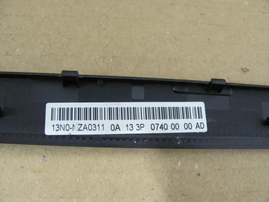 530-3 рамка матриці 13N0-NZA0311 для Asus P55VA K50 оригінал З аукціону