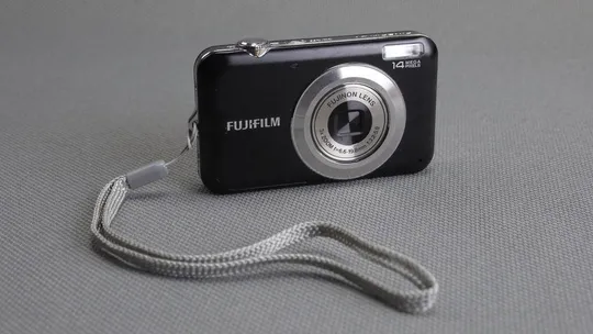цифровой фотоаппарат FujiFilm Finepix JV150W 14.0Mpix Інтернет-аукціон