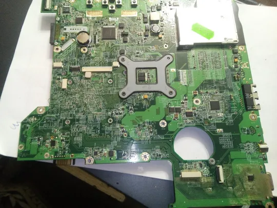 МАТЕРИНСЬКА ПЛАТА ВІД НОУТБУКА ACER 4520 З ПРОЦЕСОРОМ Продаж