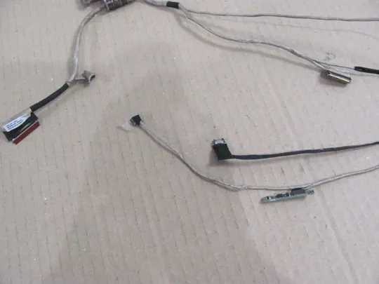 386-14 петлі з кріпленням + шлейф матриці 460.00Z0H.0003  для Lenovo Flex 2-15    оригінал Де купити