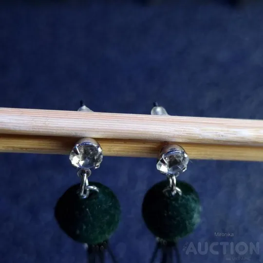 Купити Стильні сережки цвяшки