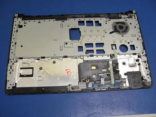 №113-2 Кришка панель палмрест та тачпад 6070B0742502 758051-001 для HP Pavilion 350 G1 оригінал Де купити