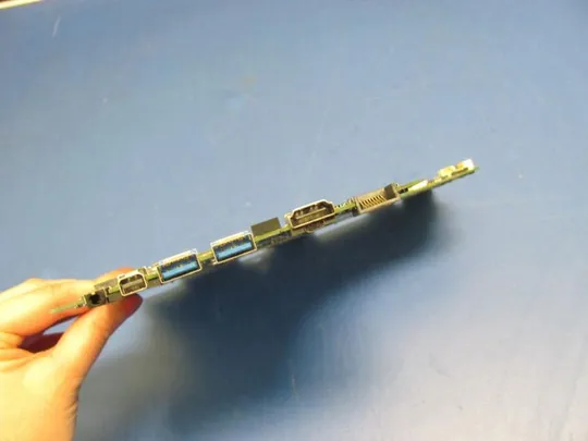 номер0128-24 материнська плата,Mainboard,Материнка,Основна плата,Системна плата,Плата системи  15BFT4-011000 РОБОЧА для MEDION AKOYA S6212T оригінал З аукціону