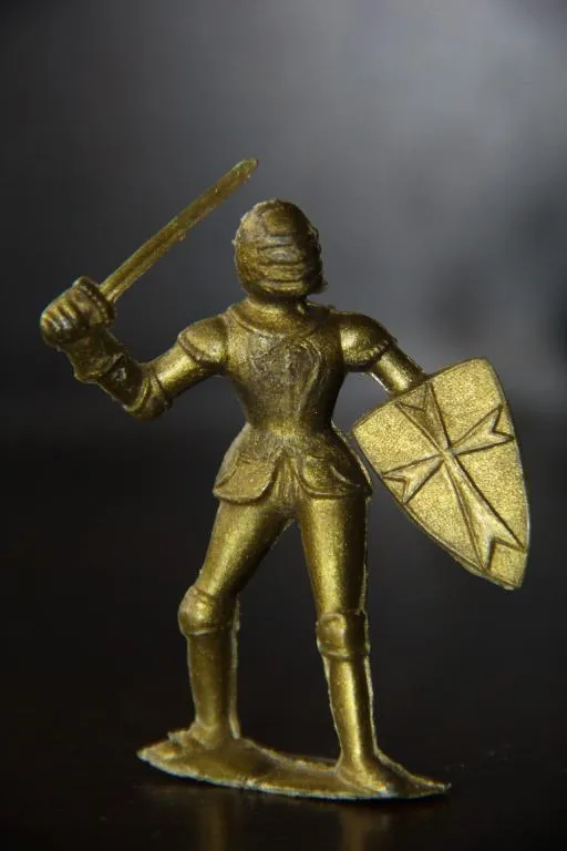 рыцарь KOHO DOMPLAST ФРГ 65-70мм Ціна