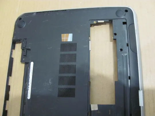 9-5 Кришка дно піддон корпуса 0V9954 для DELL Inspiron 17 5737, 3737 оригінал Де купити