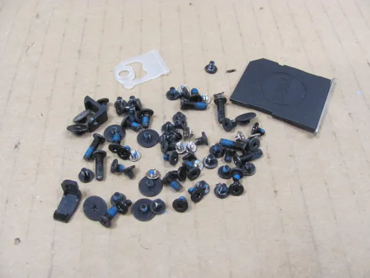 699-38 комплектуюче гвинти для  DELL XPS14 XPS 14 L421X оригінал Ціна