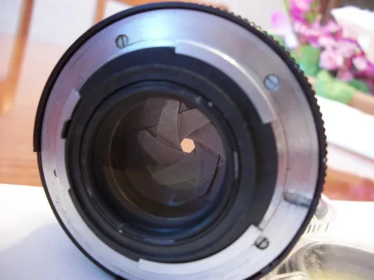 Объектив [Новый] Гелиос-81Н , МС,  крышка передняя и Два светофильтра Недорого