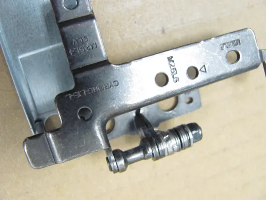 821-2 кріплення з петлею ліва   для DELL Latitude 3520 3420 E3420 E3520 оригінал Інтернет-аукціон