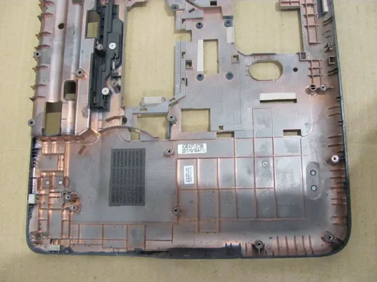 569-7 Кришка дно піддон корпуса 070FM3 3JGM6BCWI10 для Dell XPS 15 L501X L502X P11F оригінал в Україні
