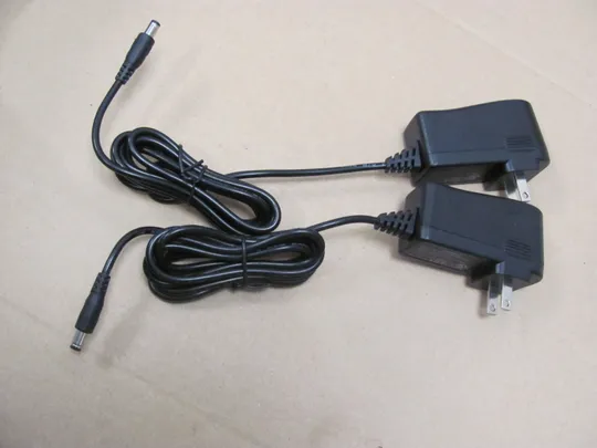 Купити адаптер живлення GOSPELL G0612U-050-200 5V 2A 5,5х2,5 mm  оригінал ЦІКАВИТЬ ОПТ