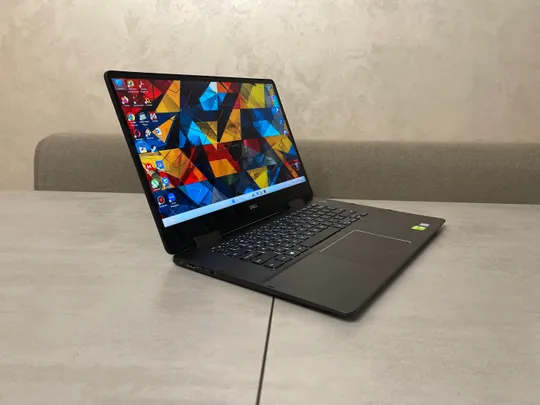 Ноутбук-трансформер Dell Inspiron 7586, 15,6&quot; 4K IPS сенсор, i7-8565U, 16GB, 512GB SSD, NVIDIA GeForce MX150 2GB З аукціону