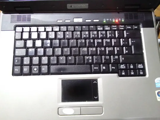 ноутбук 15.4" medion md96290 З аукціону