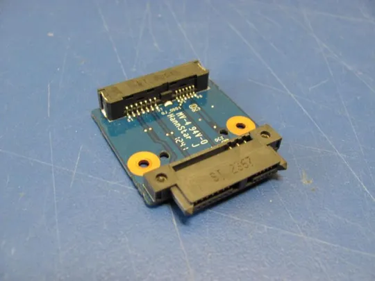 №54-10 перехідник SATA DVD-приводу 6-71-W5507-D01 для TERRA (CLEVO) MOBILE 1529H 1220327 оригінал Ціна