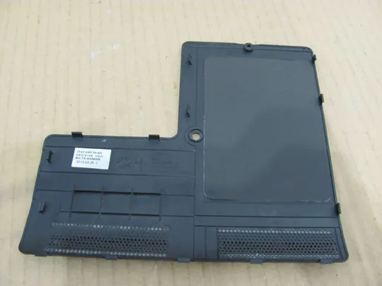 Купити номер0326-7 сервісна кришка Сервісна кришка для ноутбука Корпус Дно Панель доступу Кришка доступу service cover BA75-02960A для SAMSUNG NP600 NP600B4B оригінал