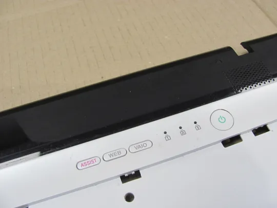 413-3  Кришка панель палмрест 60.4MR01.013 для  SONY VAIO  SVE17 SVE171   оригінал З аукціону