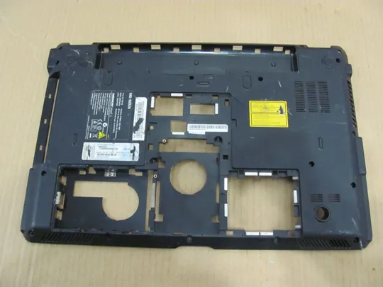 470-1 Кришка дно піддон корпуса 39.4N002.001 для MEDION P7624 оригінал Ціна