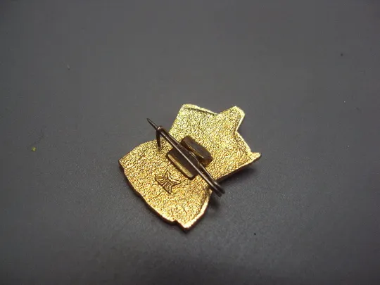 Знак Ленин на флаге влксм флаг комсомольский прожектор ссср №17401 Де купити