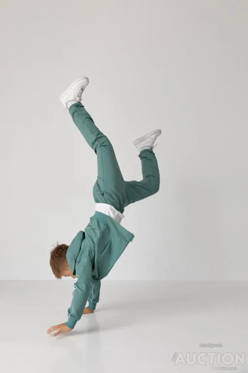 Купити Дитячий спортивний костюм для хлопчика м'ята