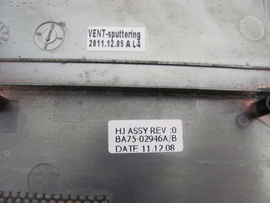 номер0326-18 Кришка дно піддон корпуса Нижний корпус (дно) для ноутбука Низ дно поддон Нижняя часть BA75-02946A для SAMSUNG NP600 NP600B5B4 оригінал Де купити