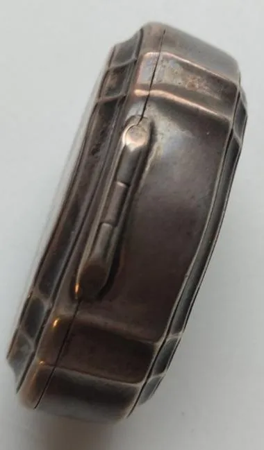 Кокаинница коробочка антикварная серебряная клеймо  1913 год sb824 Недорого