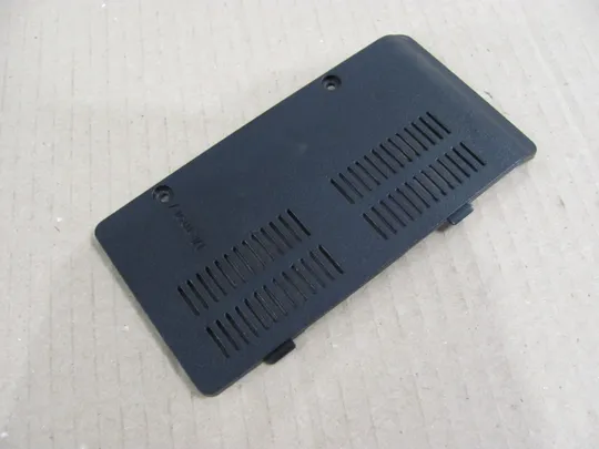 номер0003-10 сервісна кришка Сервісна кришка для ноутбука Корпус Дно Панель доступу Кришка доступу service cover  BA64-00729A  для  Samsung P560 NP-P560 оригінал Ціна