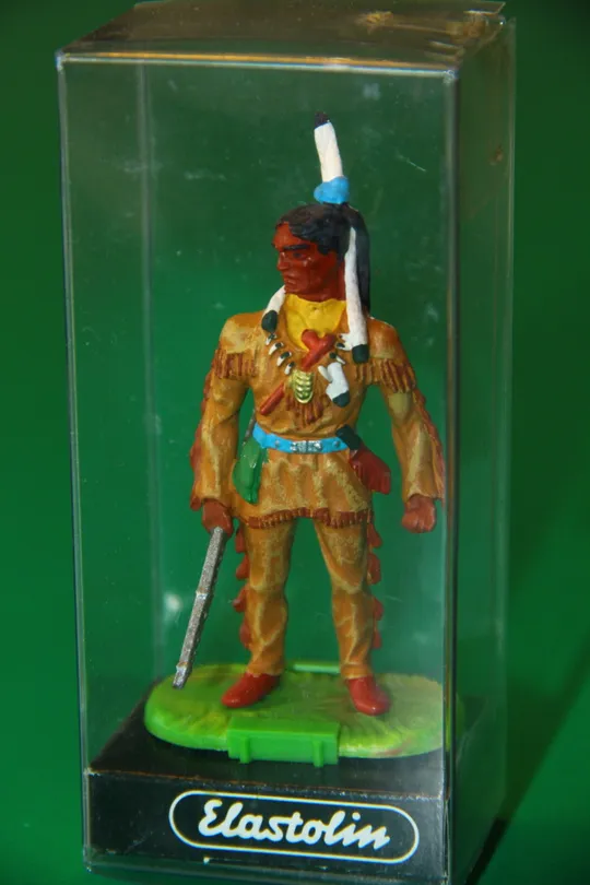 ІНДІАНЕЦЬ ІНЧУ-ЧУНА №7174 индеец ELASTOLIN 70мм ФРГ в упаковці Ціна