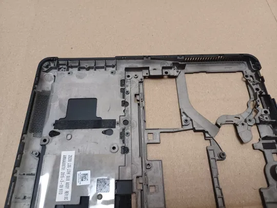 номер1063-22 Кришка дно піддон корпуса 05JK6H AMI4A000701 для DELL LATITUDE E7250  Нижний корпус для ноутбука Низ Корпус D оригінал Характеристики