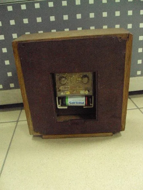 Часы настольные маяк кварц 20 см №611 Де купити