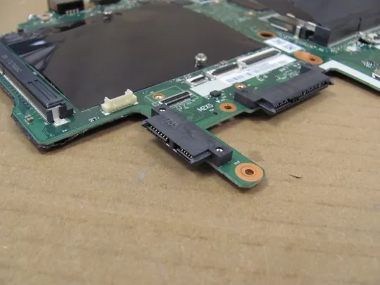 838-5 материнська плата  i7-7820HQ SR32N DP710 NM-B121  для LENOVO Thinkpad P70 P71 оригінал Недорого