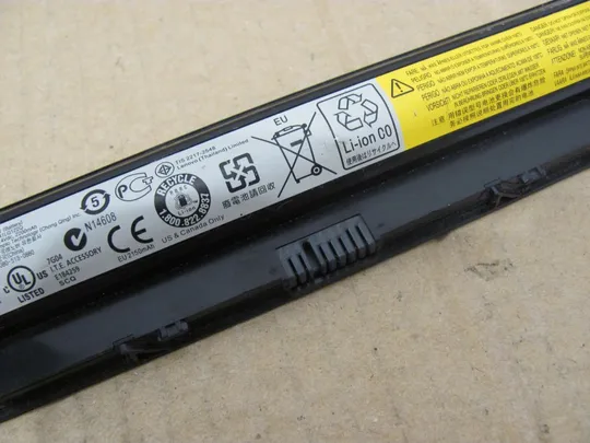 Оригінал АКБ Акумуляторна батарея живлення battery L12L4A02 L12S4A02 L12S4E01 L12M4E01 L12L4E01 14.4V для Lenovo IdeaPad G400 G410 G500 G510 IdeaPad 410 S510 Z50 Z70 B70-80 G40-45 G40-70 G40-75 G40-80 З аукціону