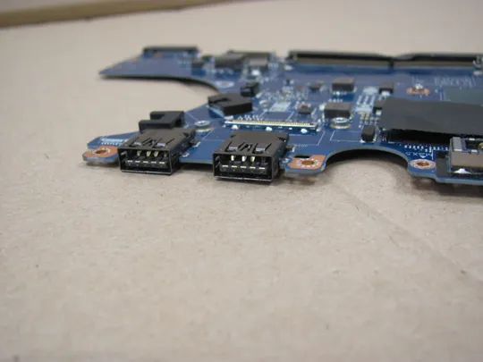 594-11  материнська плата AAZ60 LA-C461P SR2F0 i5-6300U  для Dell Latitude E7470  7470 оригінал в Україні