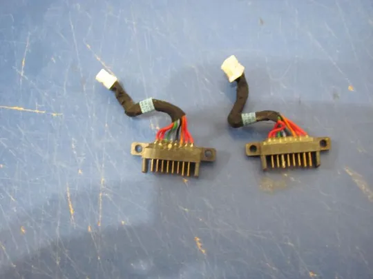 номер0327-28 Роз&#039;єм підключення акумулятора 50.4VM04.021 для ACER V5-571 оригінал Ціна