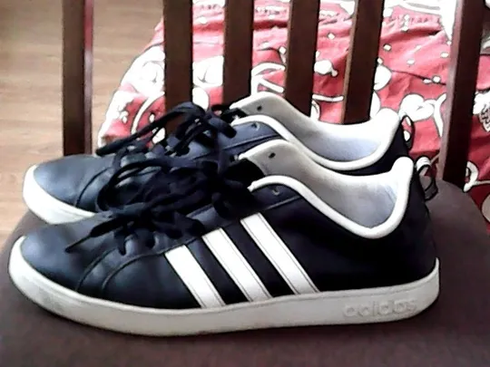 кросівки Адідас Ціна