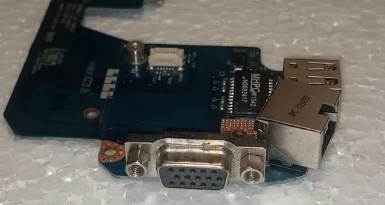 Додаткова плата USB VGA LAN SIM з ноутбука DELL Latitude E5430 LS-7901P 04M3HJ Де купити