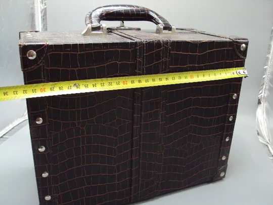 Косметичный чемодан с подсветкой Бьюти кейс органайзер для косметики и украшений 25,6х16,5х32 №18561 Де купити